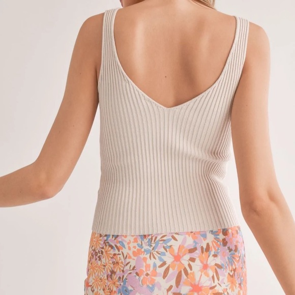 Sadie And Sage NWT Maddie Ribbed Knit Tank - Picture 3 of 10